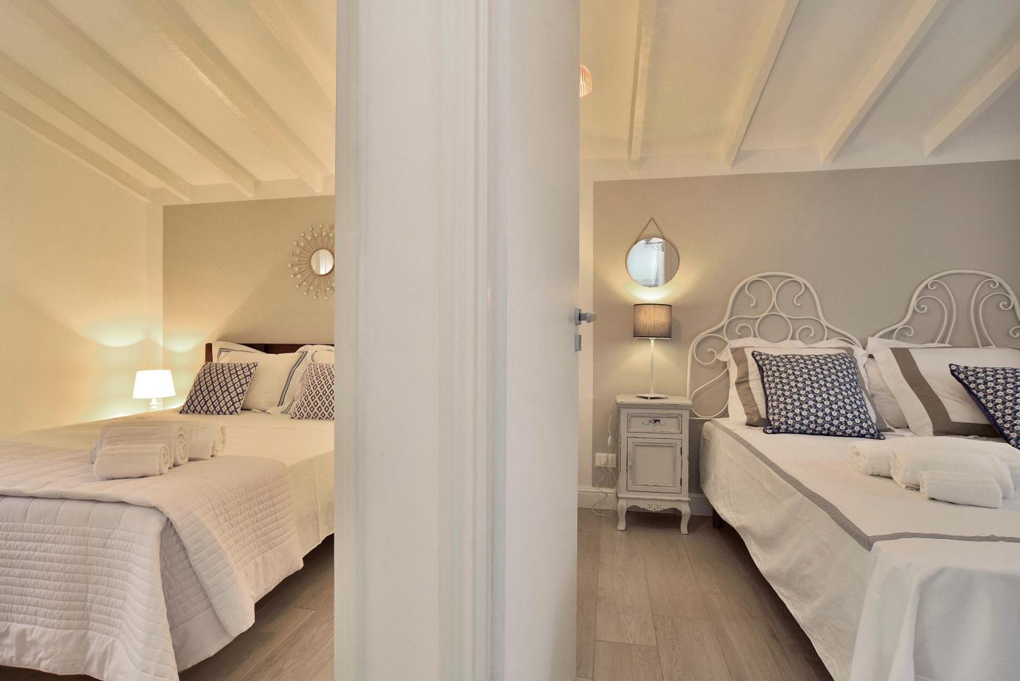 Romantic House Terrazza Vista Mare Santa Maria Del Focallo Rum bild