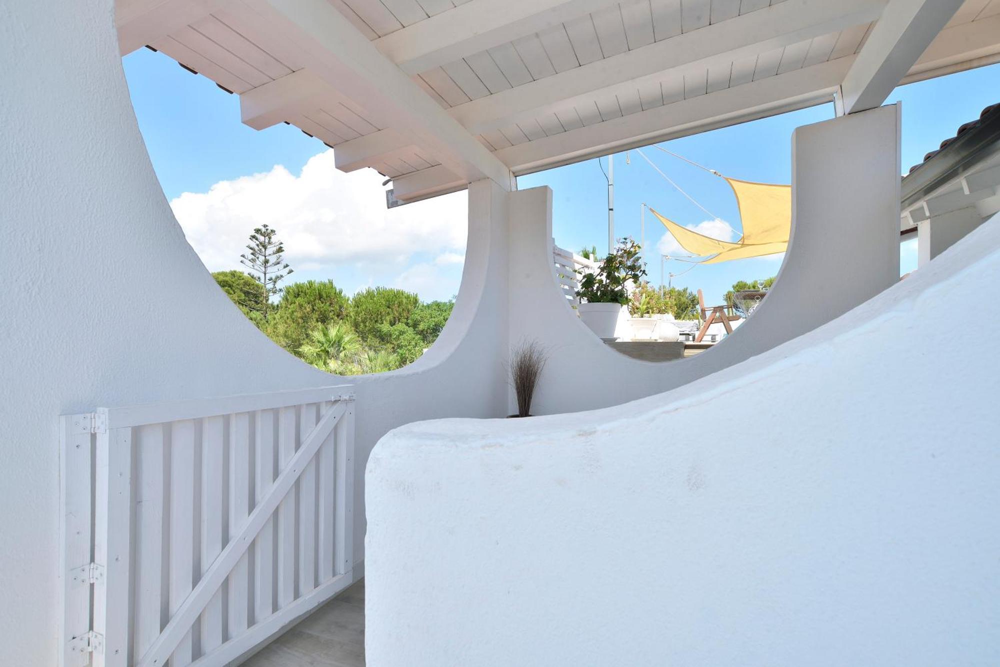 Romantic House Terrazza Vista Mare Santa Maria Del Focallo Rum bild