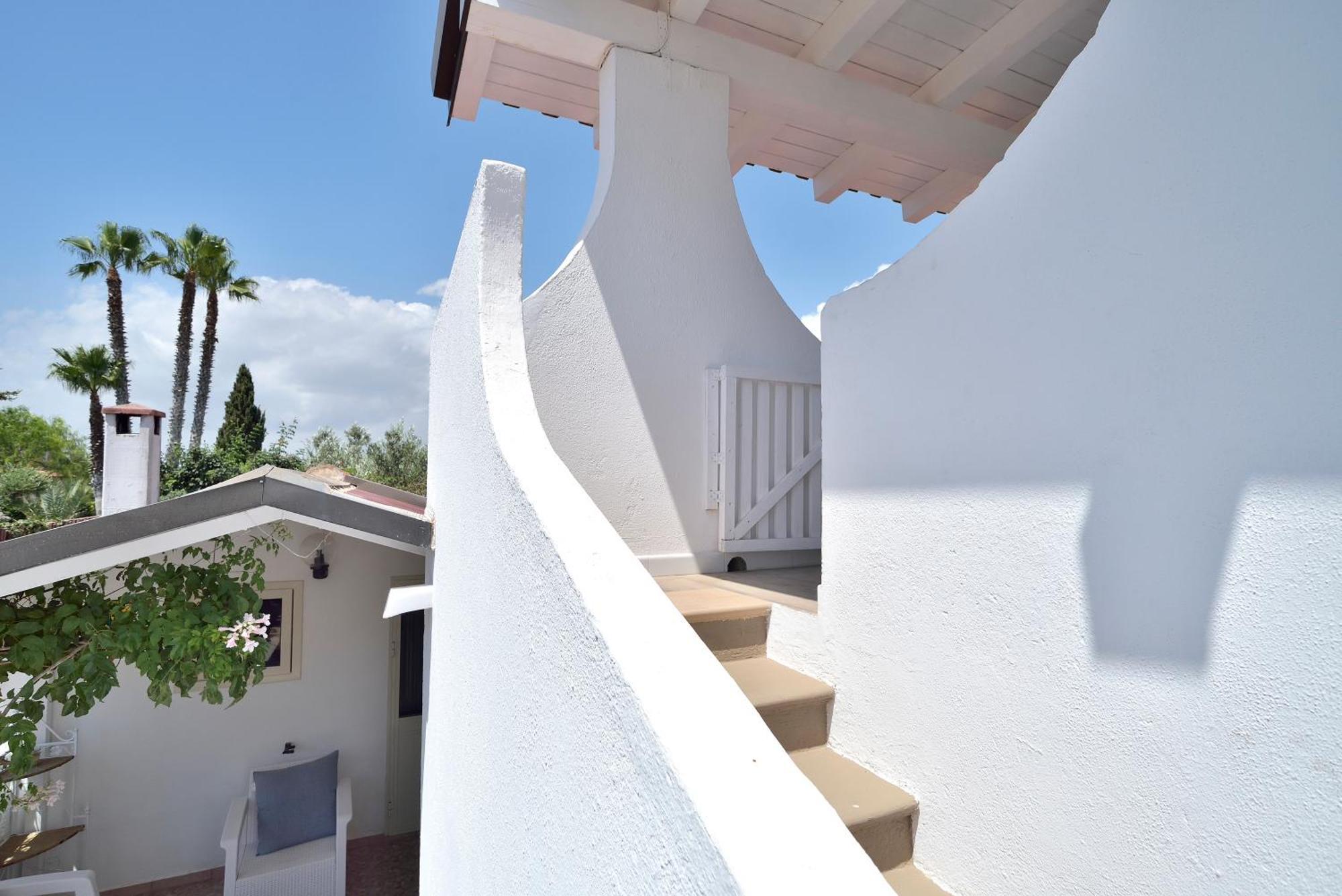 Romantic House Terrazza Vista Mare Santa Maria Del Focallo Rum bild